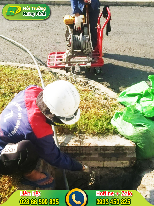 Dịch vụ nạo v&eacute;t hố ga quận 12 thi c&ocirc;ng nhanh ch&oacute;ng 